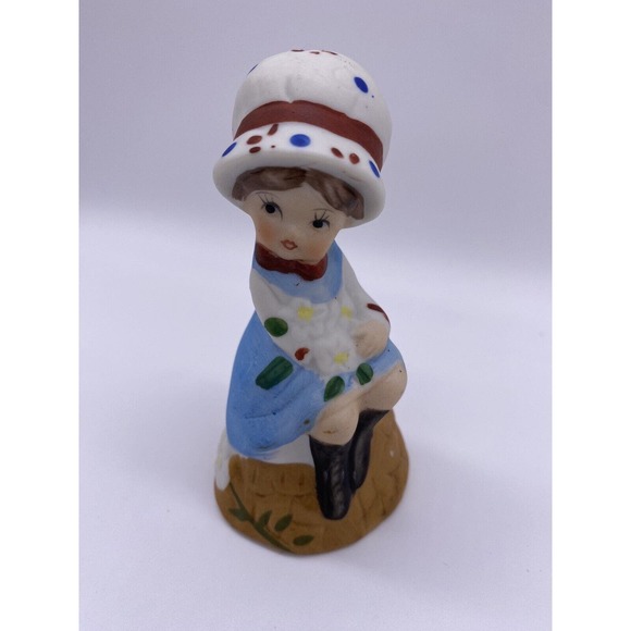 Vintage Jasco Bell Bonnet Girl Flowers Cat Kitty 5" 1978 Taiwan Home Decor - Picture 1 of 11